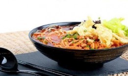 爆料螺蛳粉乱象视频,视频曝光惊人内幕