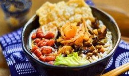 爆料螺蛳粉乱象视频,视频曝光惊人内幕